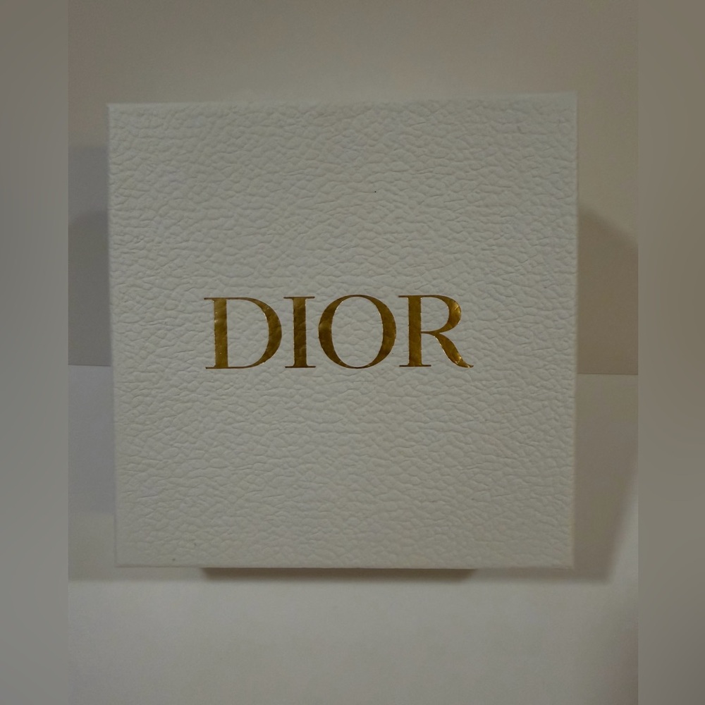 Dior Star & Diffuser Decorated and Dior Box NWT - Picture 5 of 7
